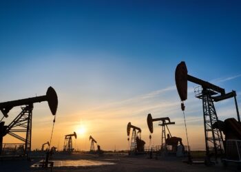 Petrobras eleva produção de petróleo no Brasil em 2,6% no 2º trim com novas plataformas