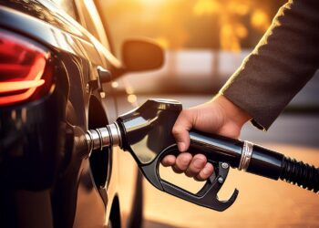 Mesmo sem reajuste da Petrobras, diesel sobe e fecha julho acima de R$ 6