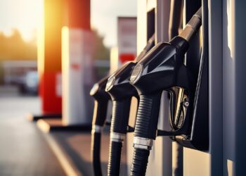 Preço do diesel fecha julho em alta e alcança o maior preço médio do ano, aponta Edenred Ticket Log