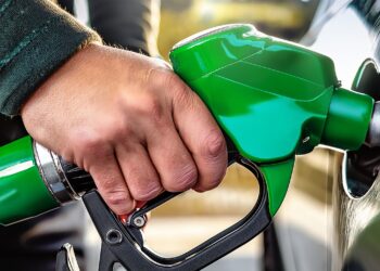 Etanol: preço sobe em 17 Estados, cai em 5 e no DF e fica estável em 4 na semana