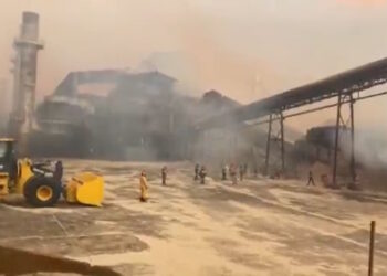 Usina da Raízen é evacuada por causa de incêndio de grandes proporções em canavial