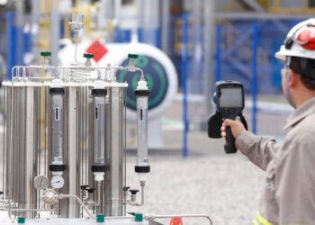 Hidrogênio verde vai demandar três mil técnicos por ano no Brasil, aponta Senai