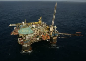 Estudo mostra possível redução nas emissões de poluentes de navios diesel-elétricos