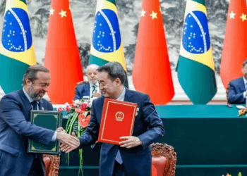 Brasil assina acordo com China para aumentar exportações de etanol