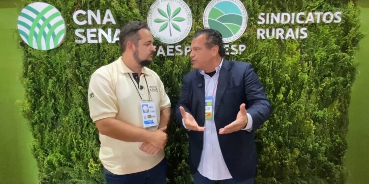 FAESP levou 15 mil produtores e jovens à Agrishow e anunciou Centro de Excelência em Biogás em Ribeirão Preto