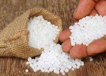 Guerra entre Israel e Irã eleva preços da ureia e preocupa os produtores