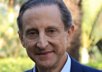 Paulo Skaf retorna à presidência da Fiesp após hiato de 4 anos