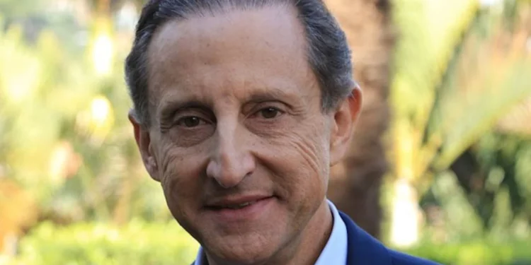Paulo Skaf retorna à presidência da Fiesp após hiato de 4 anos
