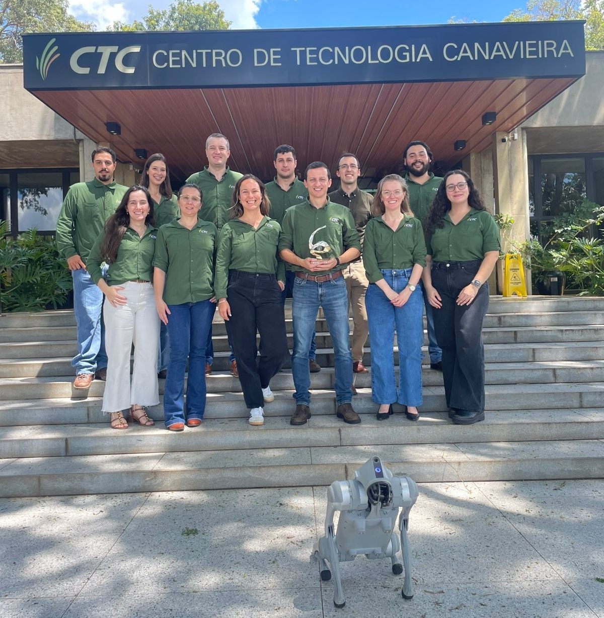 CTC reúne equipe para celebrar conquista no 22º Prêmio Visão Agro Brasil