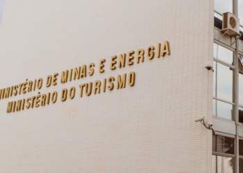 MME participa de mesa redonda sobre descarbonização marítima