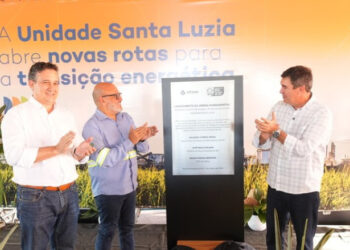 Atvos lança pedra fundamental de planta de etanol de milho e inicia construção