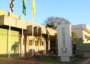 Canaoeste reúne associados na Fenasucro e celebra 81 anos