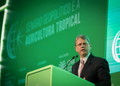 Tarcísio atuou para baixar fervura de declaração de Flávio Bolsonaro sobre etanol